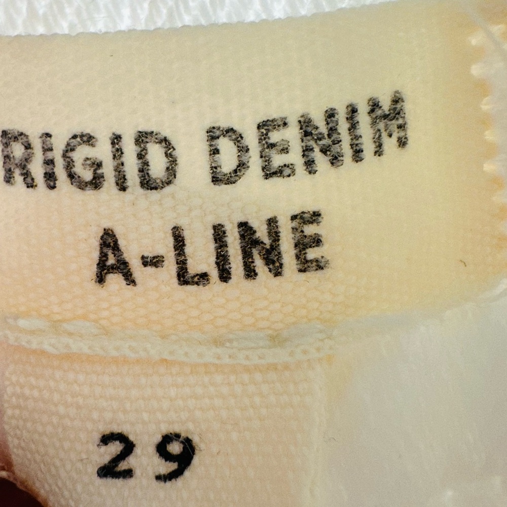 Madewell Women’s Rigid Denim A-Line Mini Skirt, Tile White Button-Front Edition - Picture 9 of 10